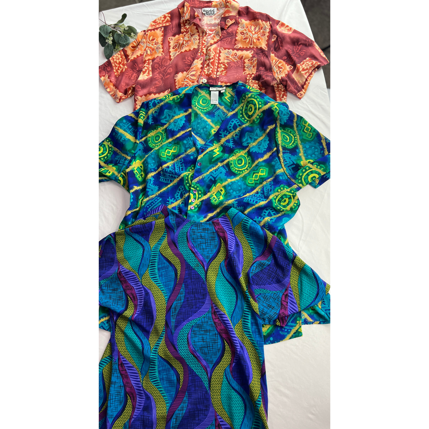 The Time Capsule – 3-Piece Vintage Top Bundle
