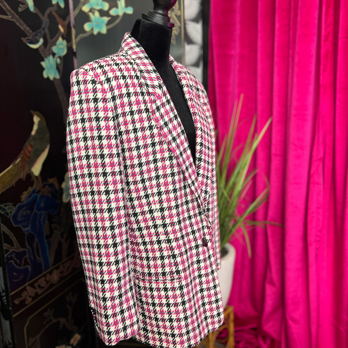 The Editor – Vintage Pink & Black Plaid Tweed Jacket