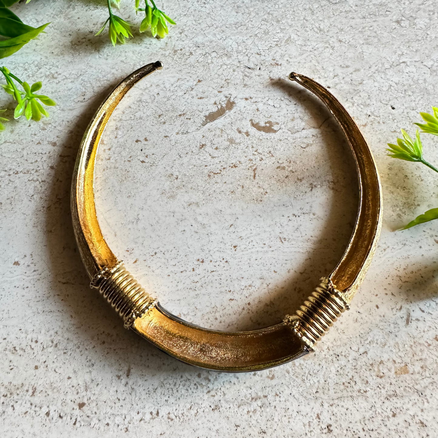 The Nina – Vintage Tribal-Inspired Collar & Cuff Set in Ebony and Gold ✨