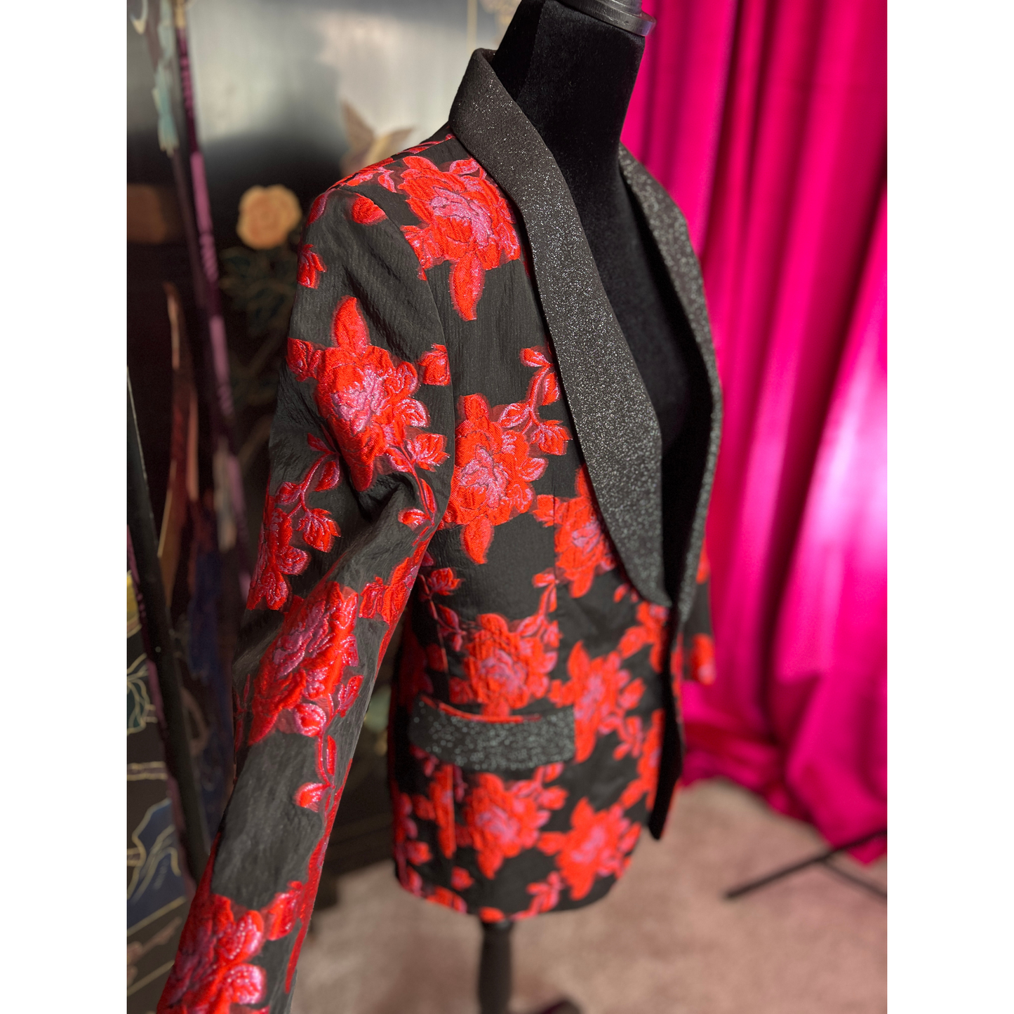 The Luxe – Saint Lorenzo Red & Black Metallic Woven Floral Jacket