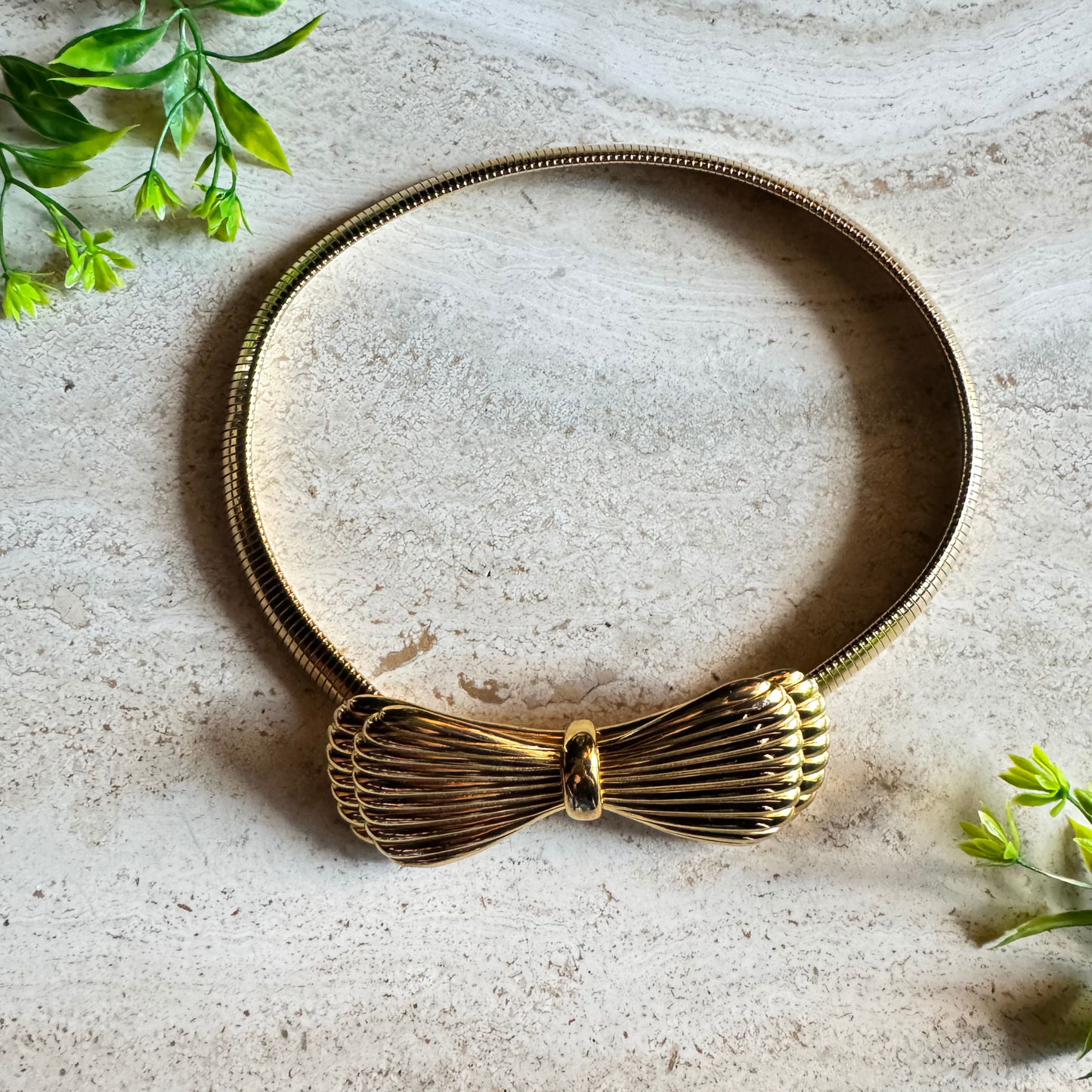 The Diahann - Vintage Gold-Tone Bow Belt with Serpent Flex Band