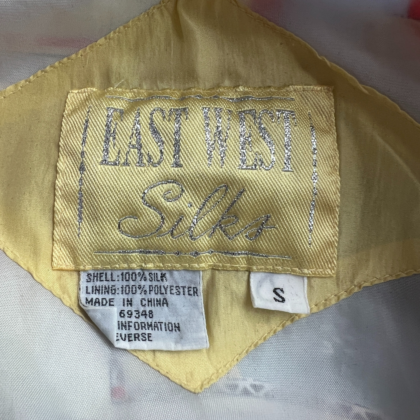The Globetrotter – Vintage Silk Bomber Size Small