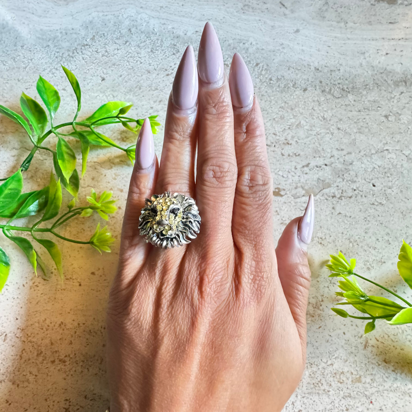 The Nala - Vintage Lion Head Brass Rhinestone Crystal Chunky Ring
