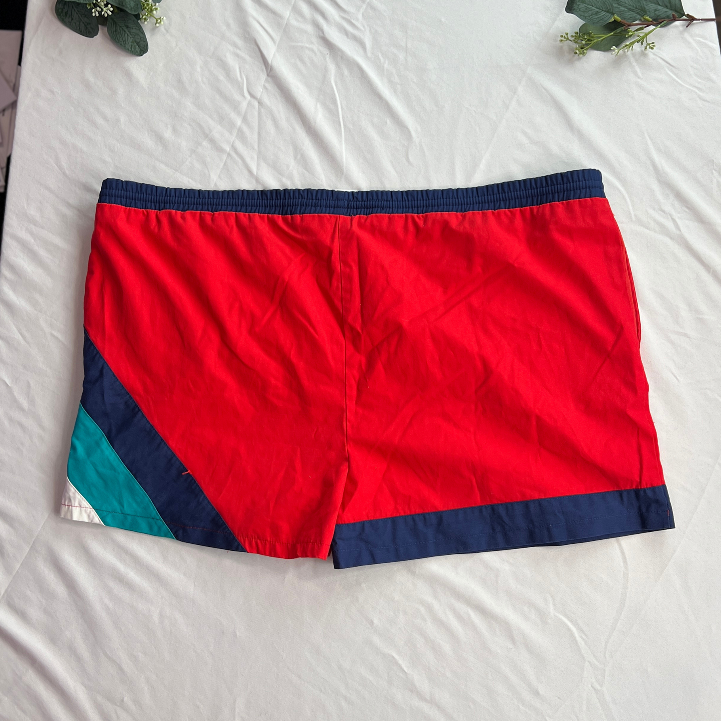 The Wave Rider – XL Classic Fit Swimming Trunks