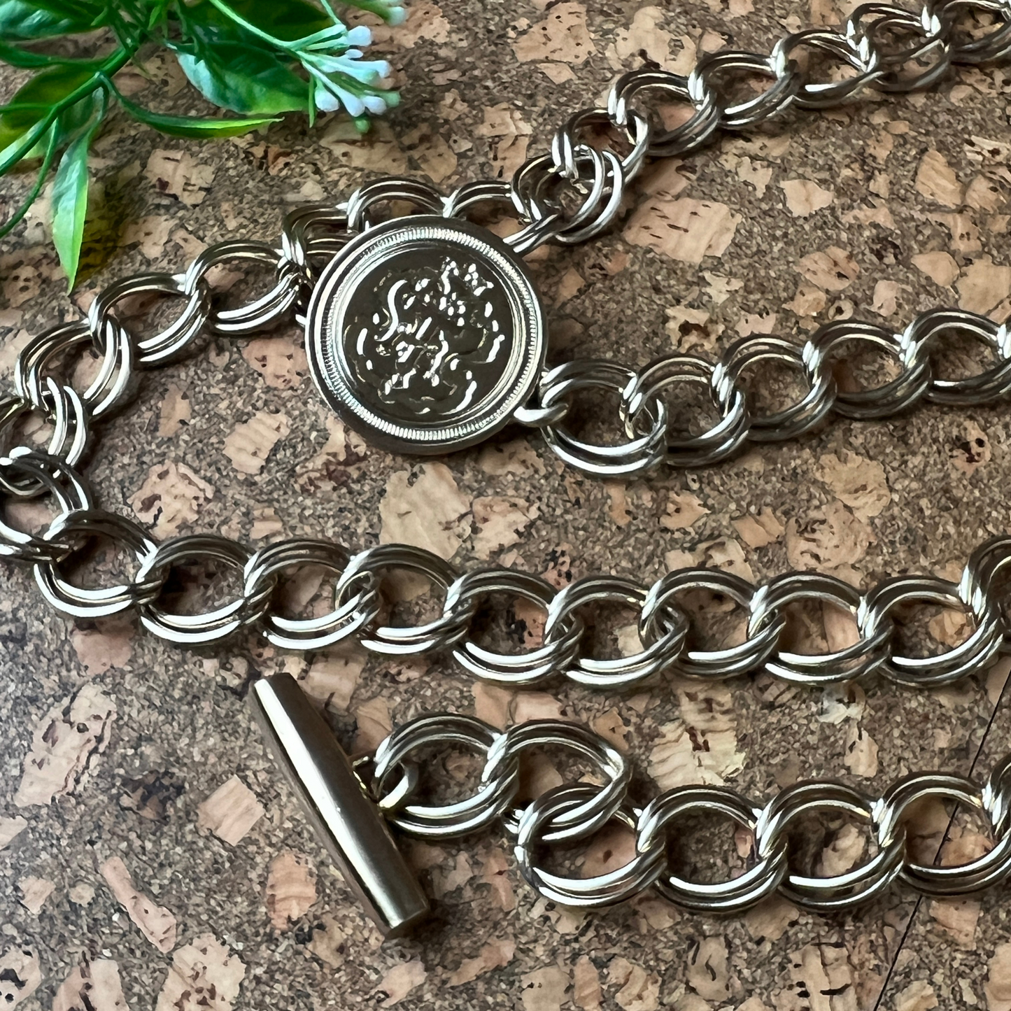 The Sylvie - Vintage Classic Gold Tone Adjustable Chain Belt *Plus Size Friendly!