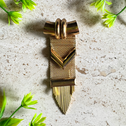 The Marcelline - Vintage Brooch Unique Mesh and Fringe Design Gold Tone Metal