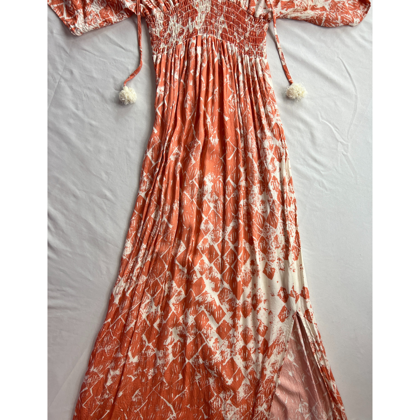 The Rustic Retreat – Earthy-Chic V-Neck Sleeveless Maxi